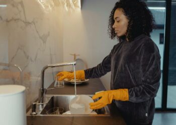 Dicas de Como Organizar Pia da Cozinha Prática